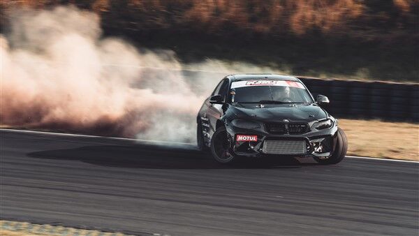 Drift Yapan Spor Araba Posteri